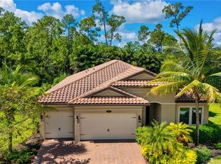 1435 Mockingbird Dr, Naples, FL 34120
