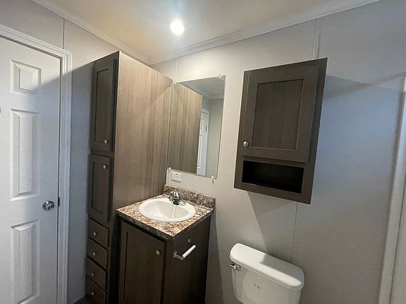 5th image of 516 Courtland Ln #699