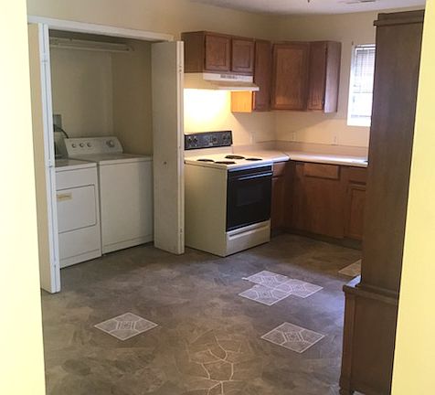 4th image of 2815 Kensington Ave