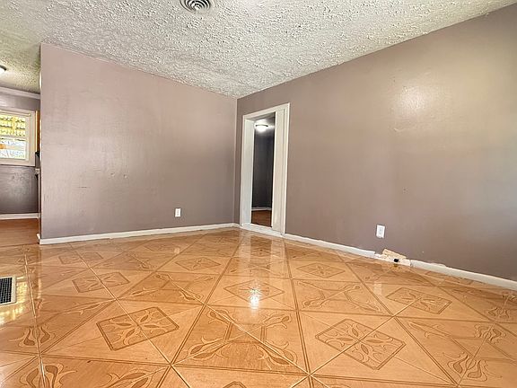 3rd image of 4183 Ohara Rd