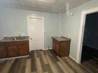 910 Park St APT 1, Syracuse, NY 13208