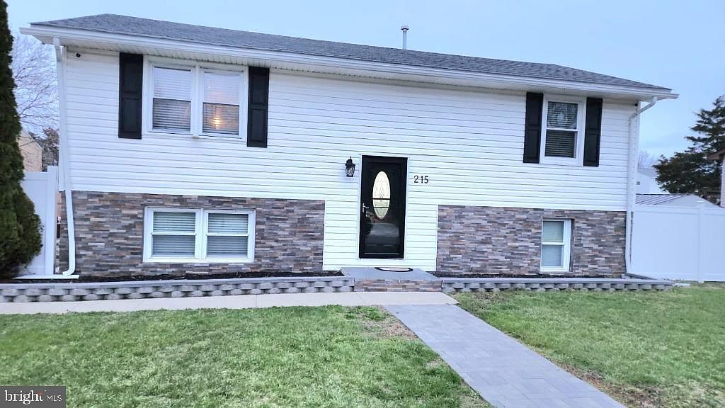 215 Muccio Dr, Minotola, NJ 08341 Zillow