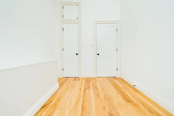 Rented by Nooklyn NYC LLC | media 32