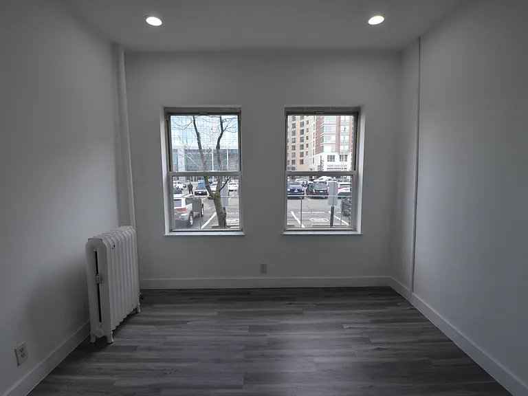111 Peterborough St #5 — Photo 22