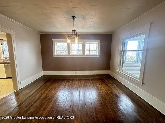 5th image of 1114 Hamlin Pl