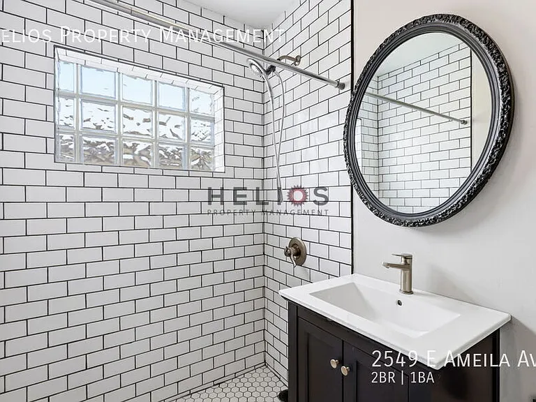 2549 E Amelia Ave — Photo 18