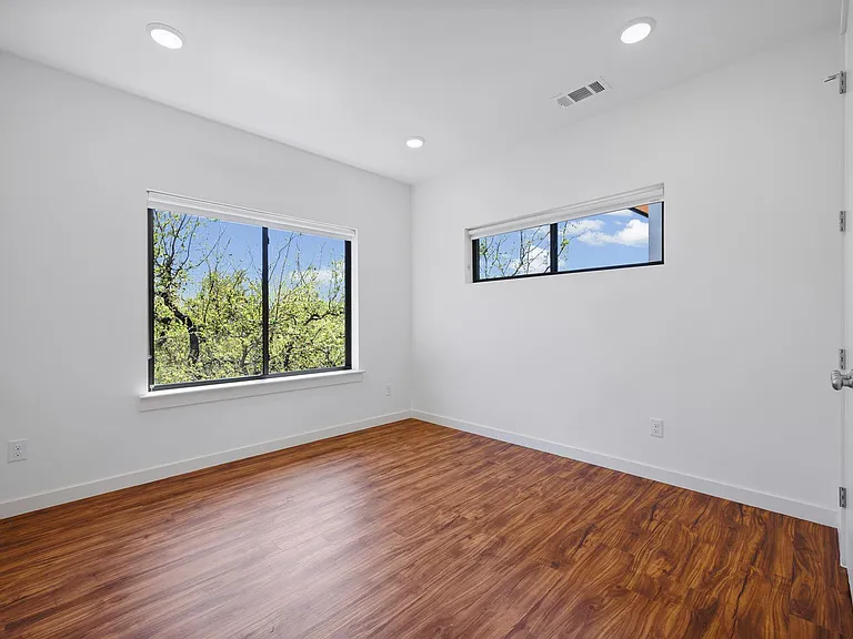 480 Starlight Village Loop — Photo 31