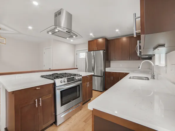 50 Main St #50, Quincy, MA 02169