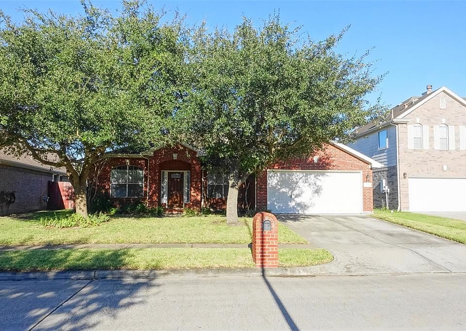 1st image of 3706 Summer Cove Ct