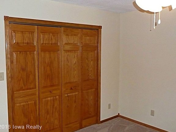 5th image of 214 Stoney Point Dr