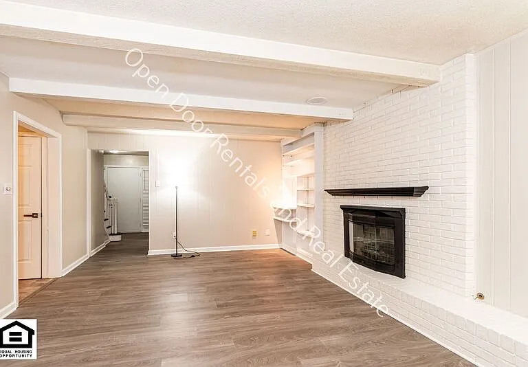 9324 Saratoga Rd — Photo 17