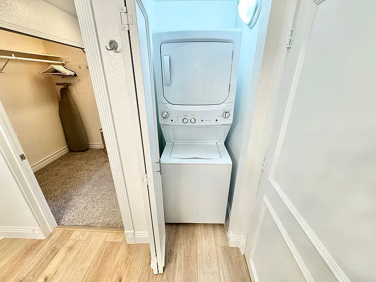 260 E Flamingo Rd #203 — Photo 14