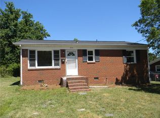 814 Bowerwood Dr, Thomasville, NC 27360