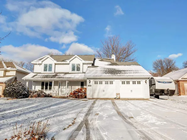 1586 Rustic Way, Green Bay, WI 54313