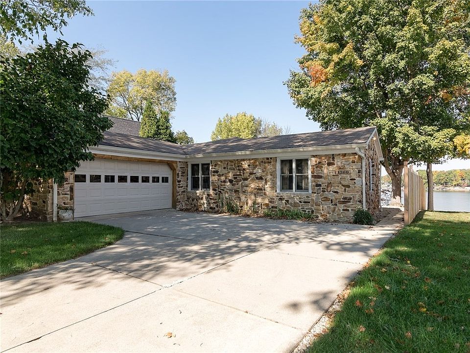 1st image of 1360 Bayswater Ln