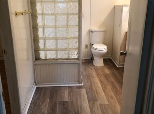 3137 Choctaw Ave, Moss Point, MS 39563