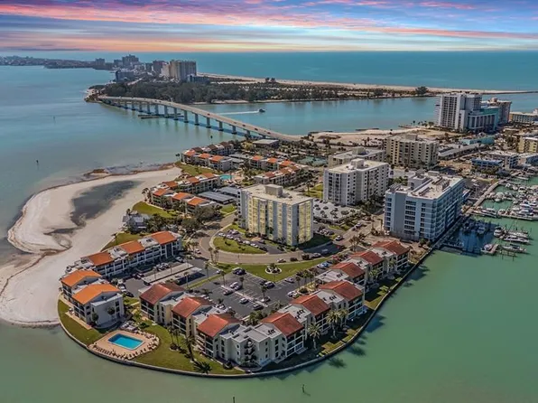 855 Bayway Blvd APT 903, Clearwater, FL 33767