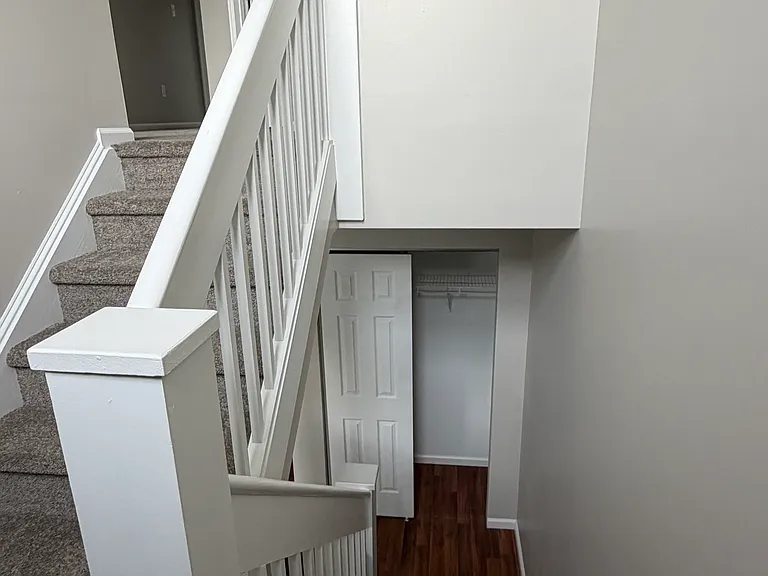 157 Bonnybrook Rd — Photo 2