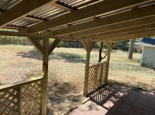 405 S 6th St, Gatesville, TX 76528