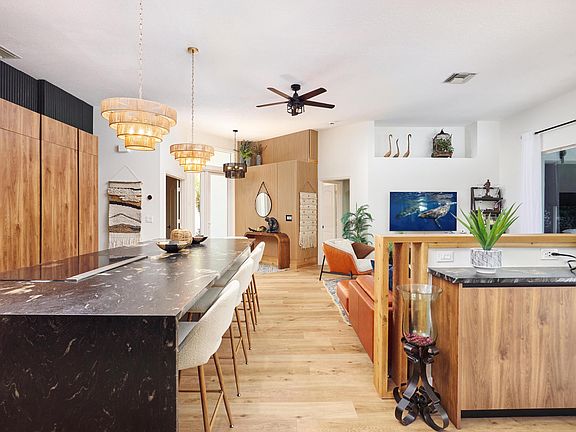 3rd image of 8166 Quail Meadow Way