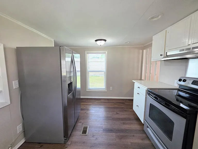 2821 Hillcrest Ave #7 — Photo 6