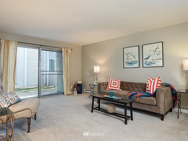 17112 NE 45th St #55 — Photo 2