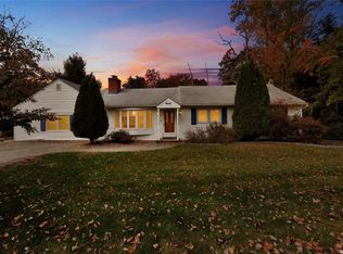 668 Wheeler Rd, Hauppauge, NY 11788