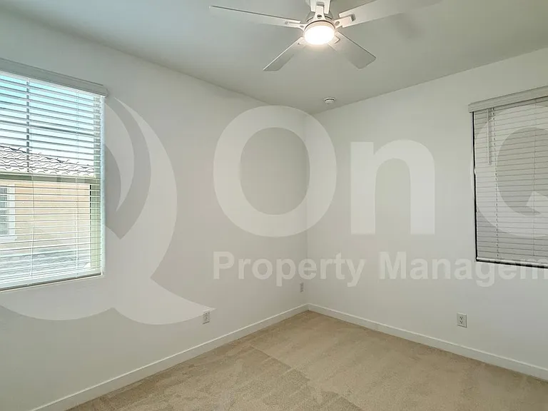 636 S Jacana Ln — Photo 17