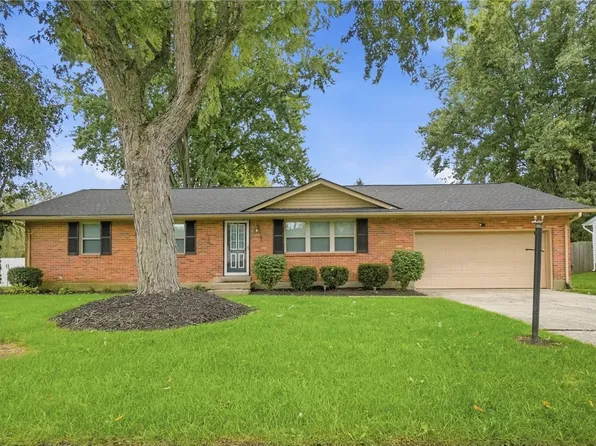 398 5th St, Waynesville, OH 45068