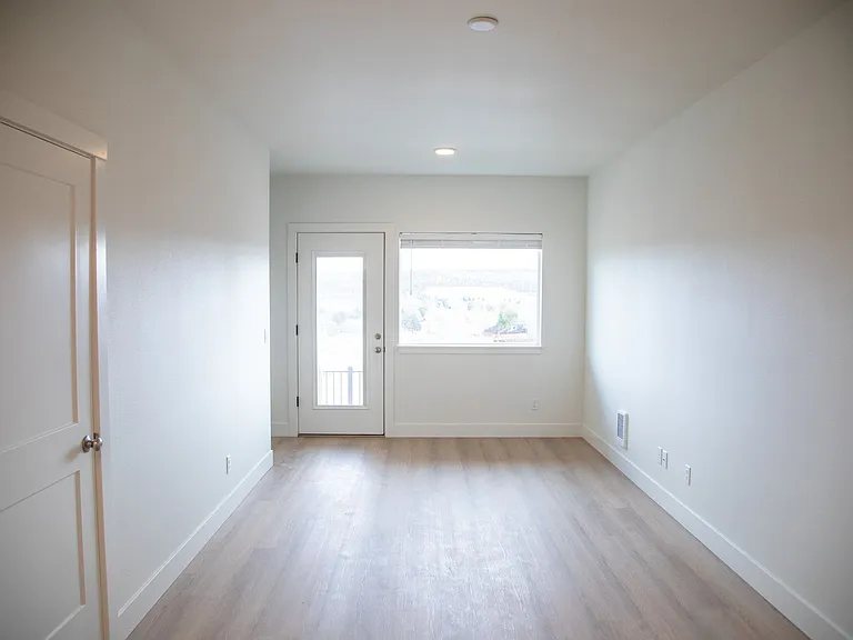 Welcome to Sun Drive Townhomes! — Photo 14