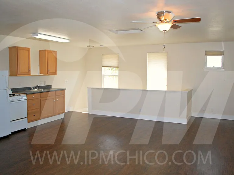 2386 England St — Photo 8