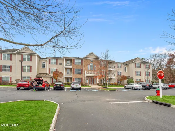 632 Sophee Lane, Lakewood, NJ 08701