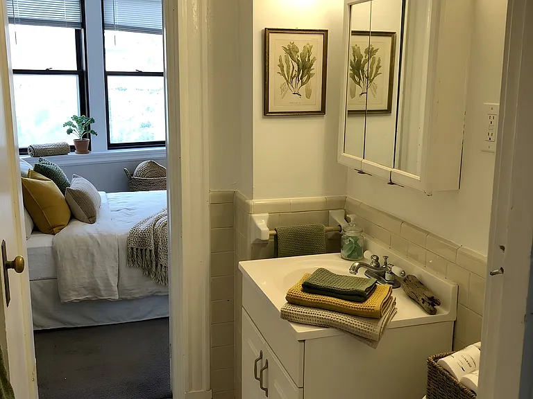 477 Commonwealth Ave #306 — Photo 5