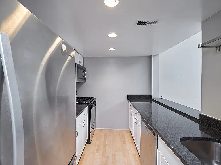 1710 U St NW #4 — Photo 24