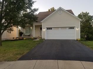 3368 Brook Spring Dr, Grove City, OH 43123