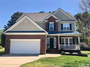 1712 Maizefield Ln, Fuquay Varina, NC 27526