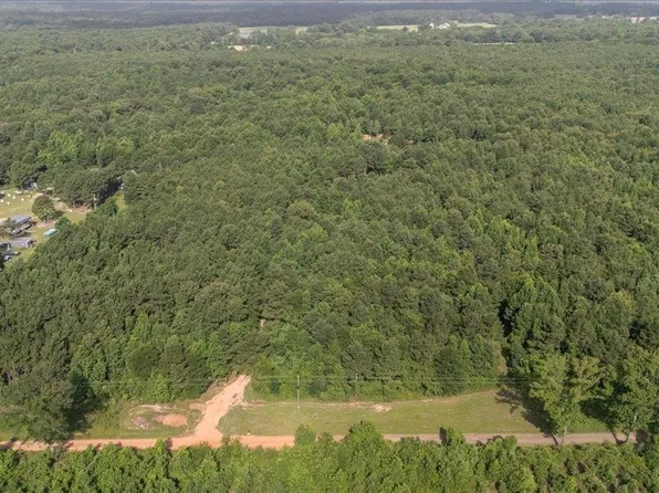 1916 County Road 3320, Pittsburg, TX 75686