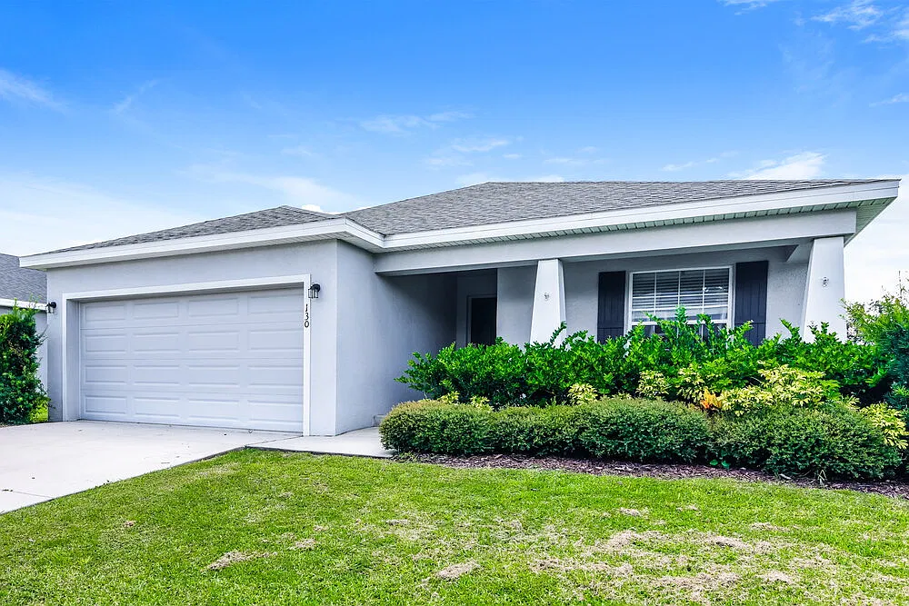 4 bed, 2.0 bath, 1768 sqft, $2,115 — Photo 3