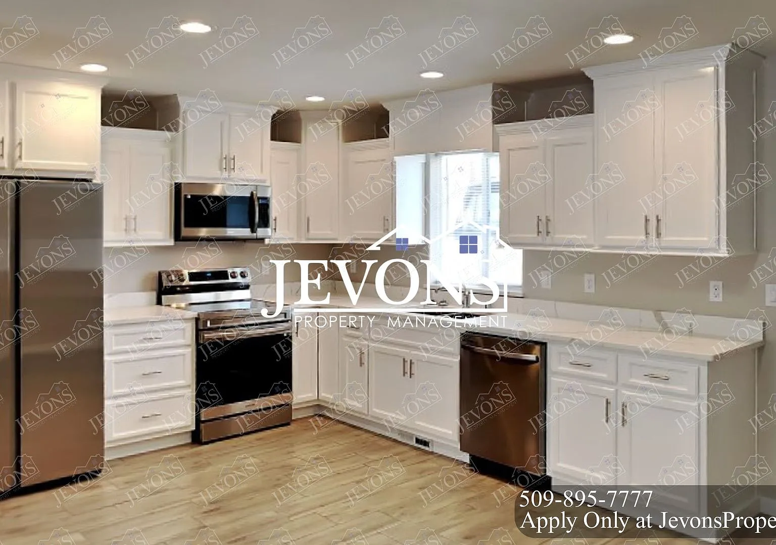1912 W Mead Ave Yakima, WA 98902 — Photo 1