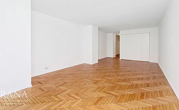 2nd image of 106 Central Park S APT 5N