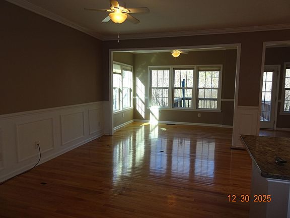 5th image of 4656 Noland Blvd