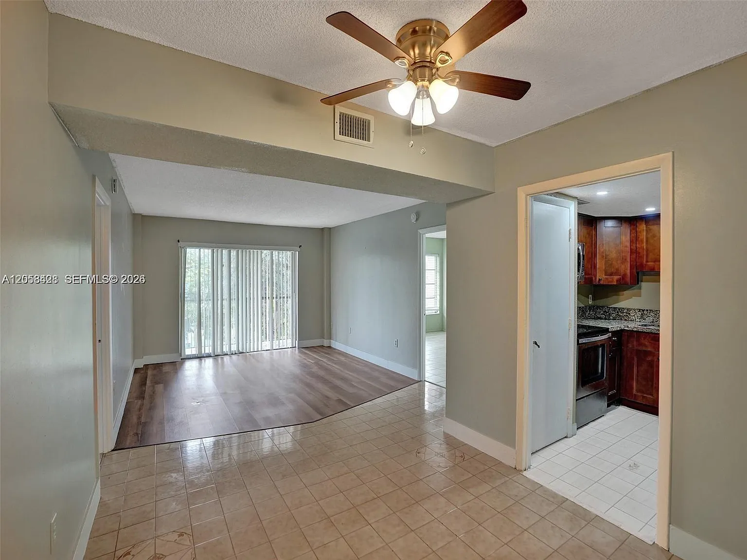 Manors Of Inverrary I-10 — Photo 4