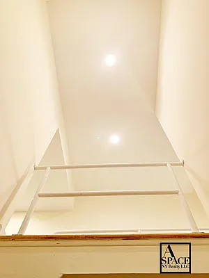 Rented by A Space Realty NY LLC | media 30