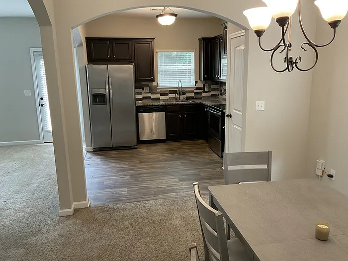 5020 Pioneer Pkwy — Photo 8