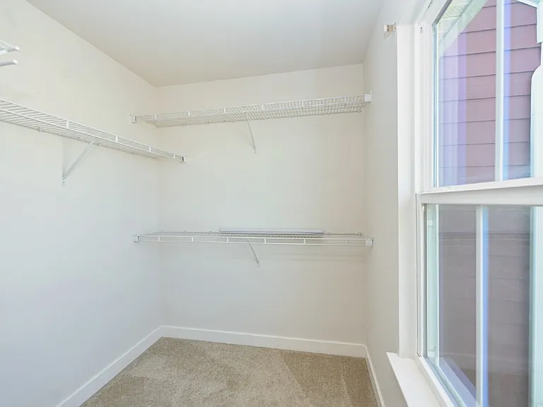 266 Dartmoor Pl — Photo 33