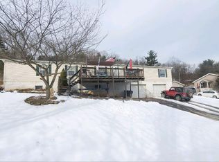 20 Hillside Dr, Jersey Shore, PA 17740