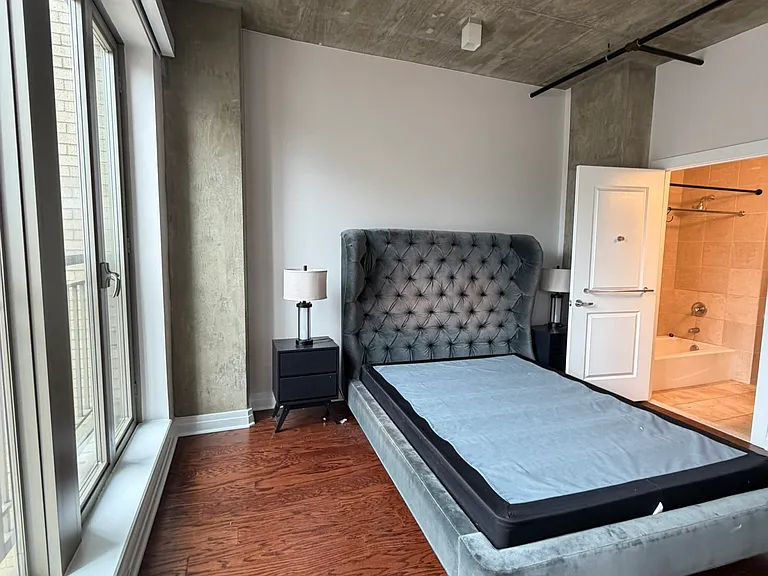301 Massachusetts Ave NW #402 — Photo 34