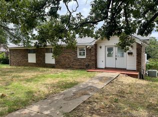701 S 15th St, McAlester, OK 74501