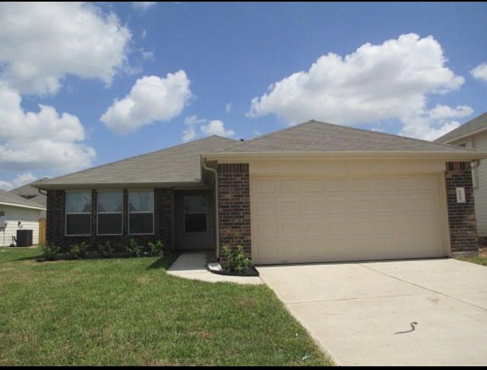 1st image of 905 Cascadera Ct