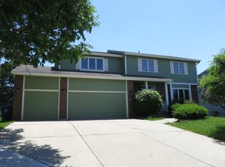 4711 Hillsdale Dr, Urbandale, IA 50322